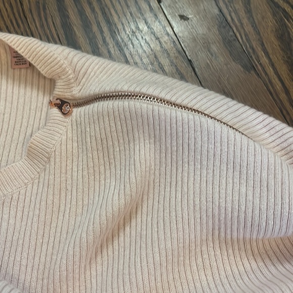 Ted Baker Oversized Knit Top in Light Pink - Picture 6 of 8